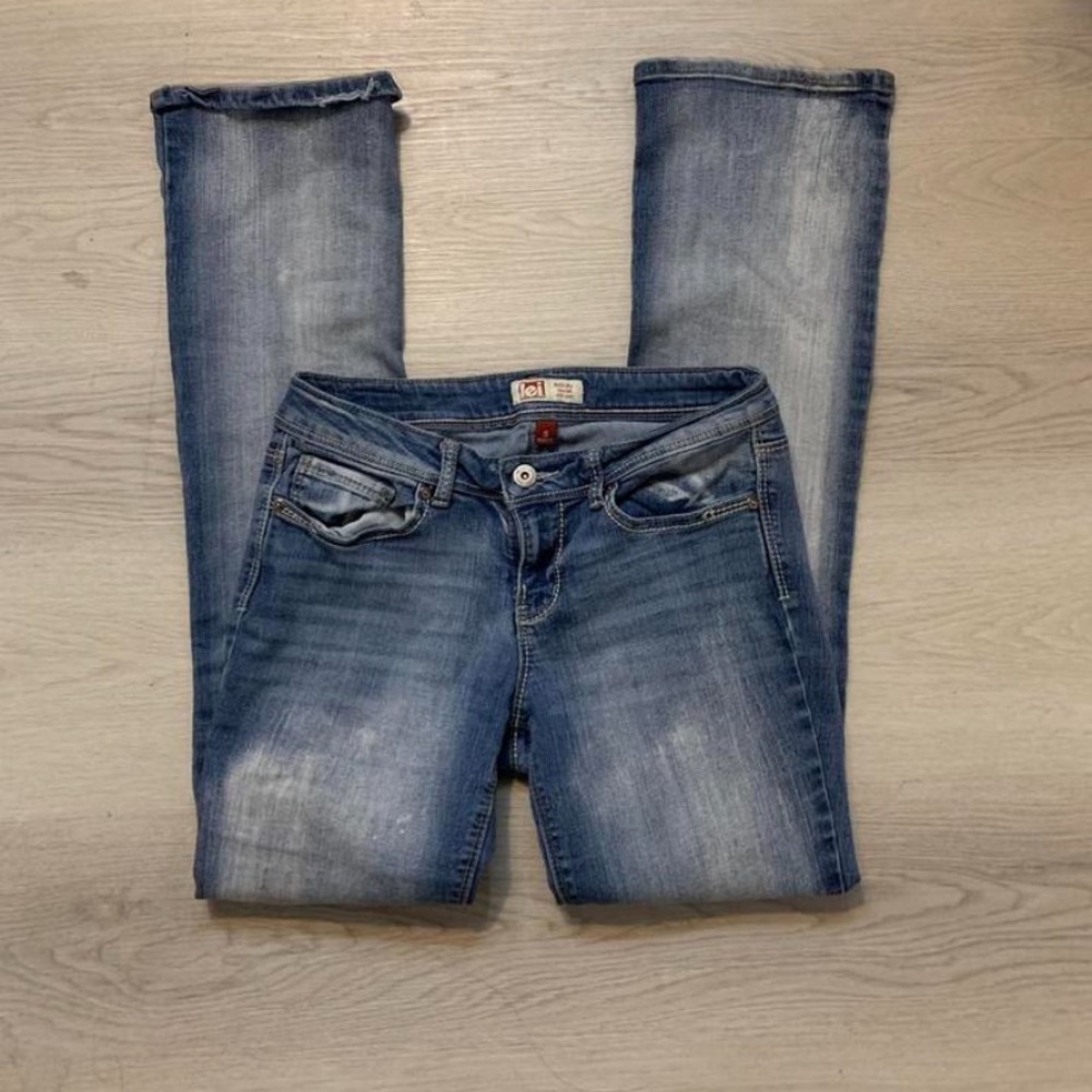 LEI Classic Blue Straight Leg Jeans